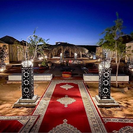 Akabar Luxury Desert Camp 梅尔祖卡 外观 照片