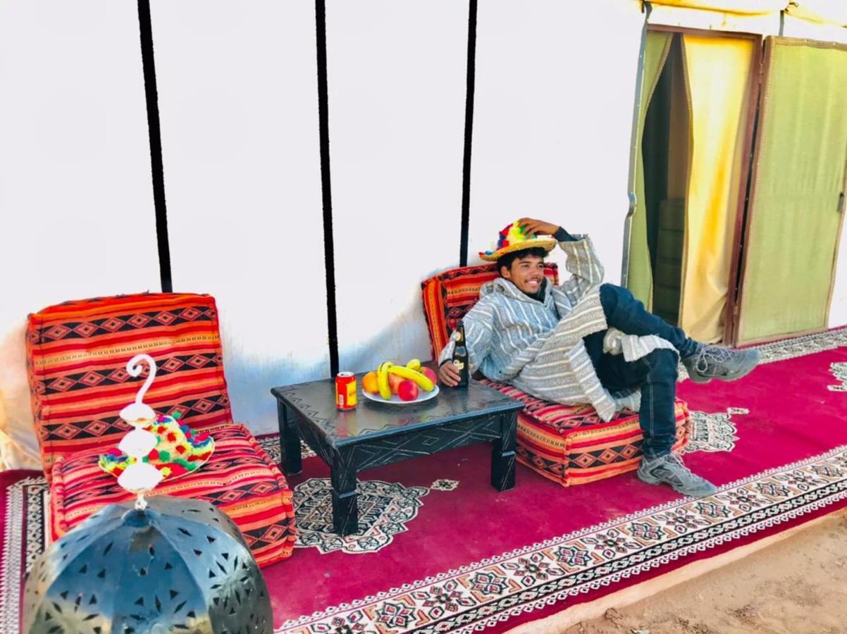 Akabar Luxury Desert Camp 梅尔祖卡 外观 照片