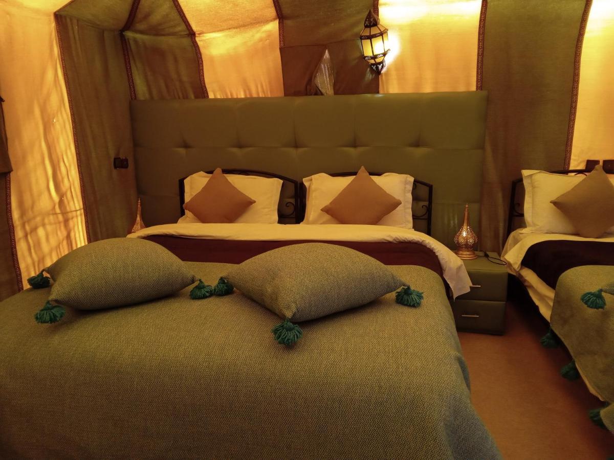 Akabar Luxury Desert Camp 梅尔祖卡 外观 照片