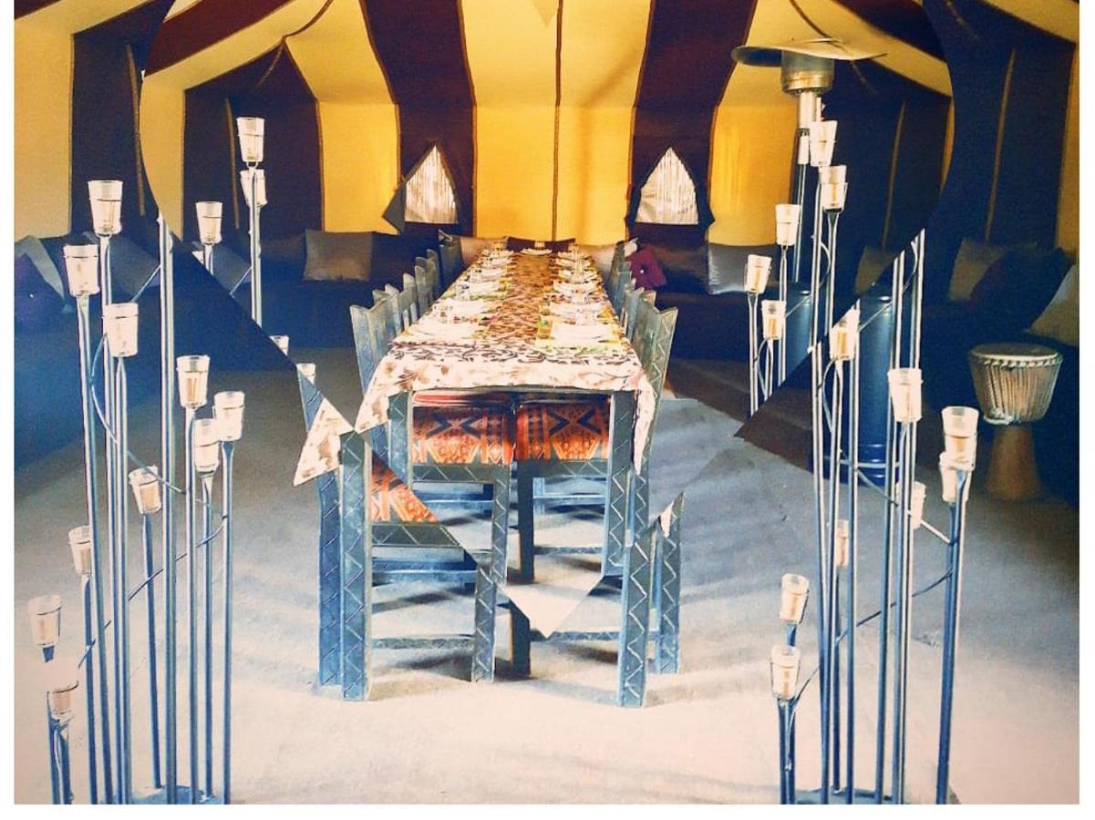 Akabar Luxury Desert Camp 梅尔祖卡 外观 照片